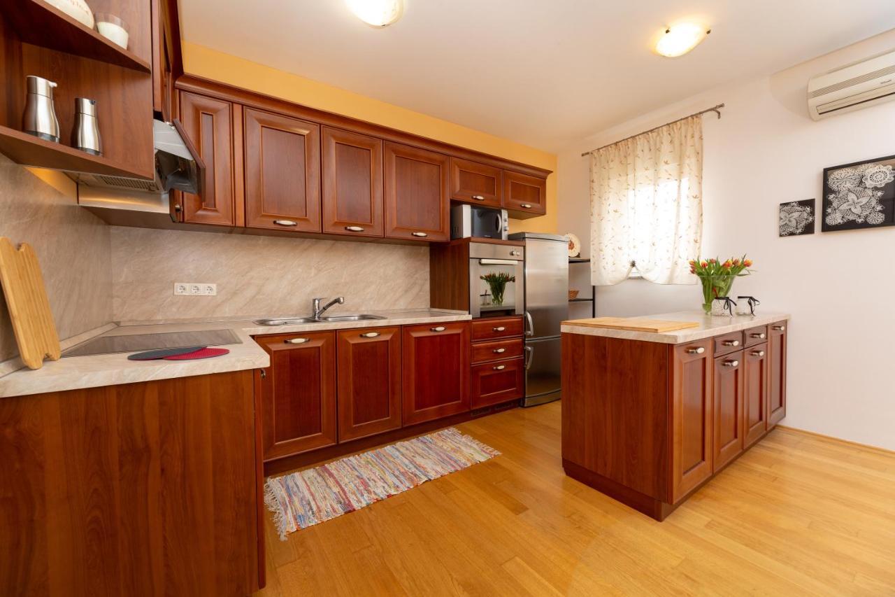 קרק Golden Hope 4+1 Apartment Krk מראה חיצוני תמונה