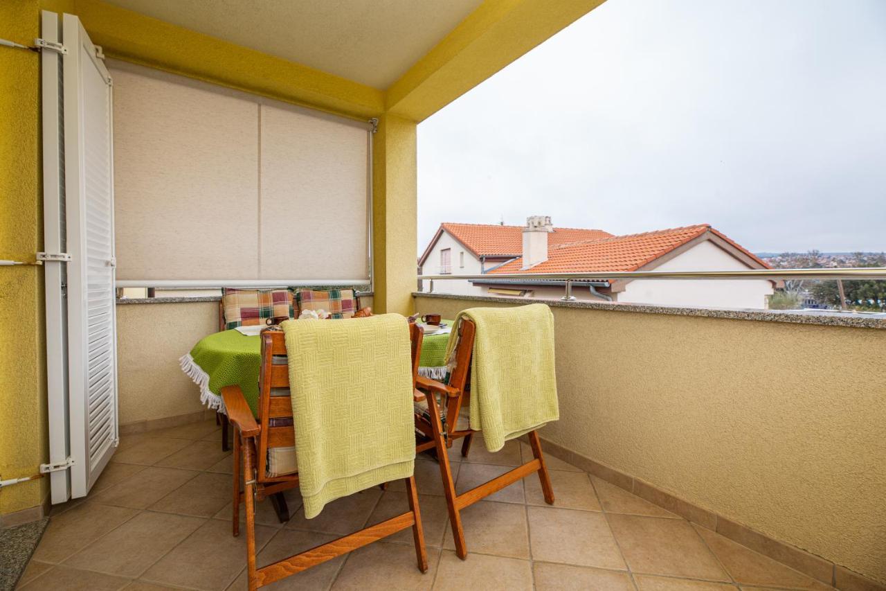 קרק Golden Hope 4+1 Apartment Krk מראה חיצוני תמונה