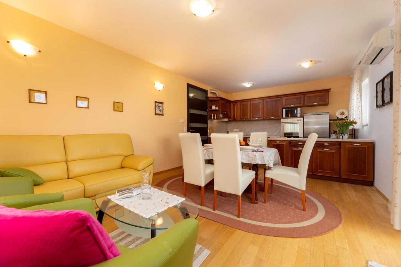 קרק Golden Hope 4+1 Apartment Krk מראה חיצוני תמונה